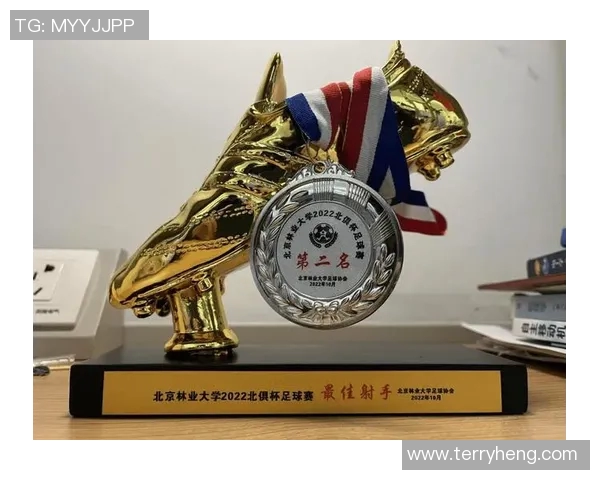 足球配合实力大比拼北京足球队荣获第三名佳绩